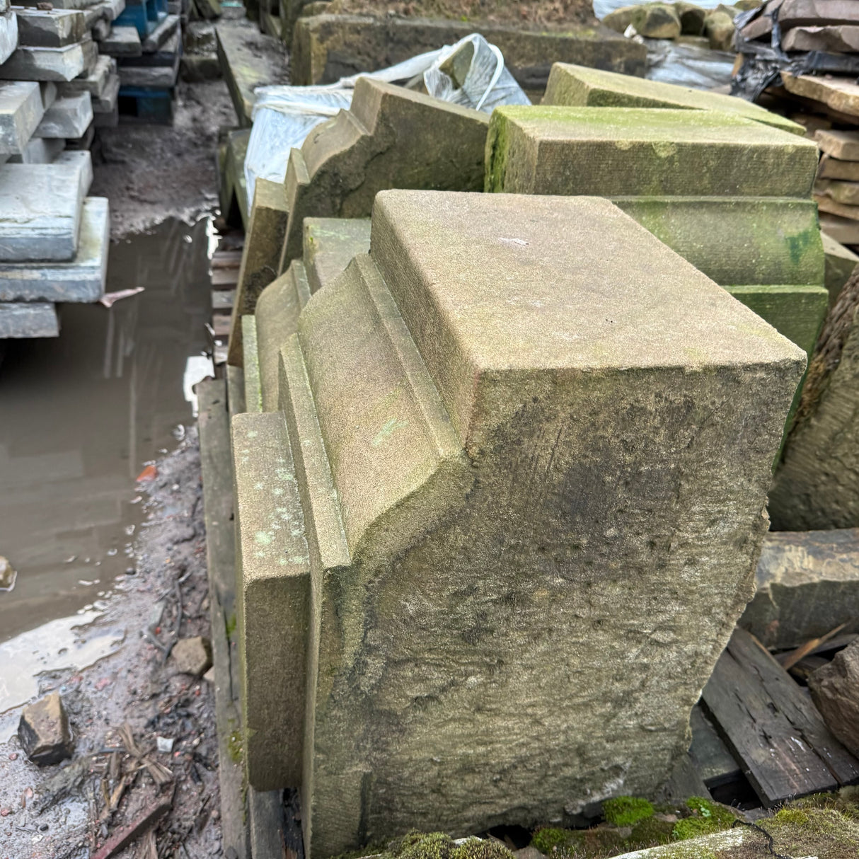 Architectural Stone Corbels - Jobt Lot