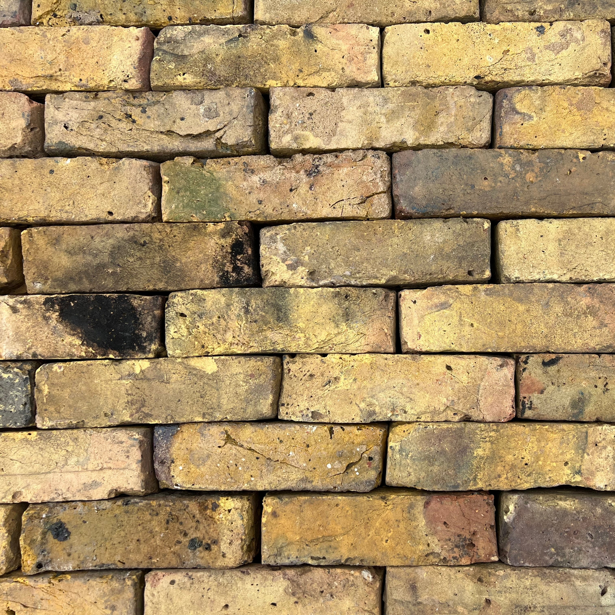 Genuine Reclaimed London Yellow Stock Handmade Bricks | Pack of 250 Bricks | Free Delivery