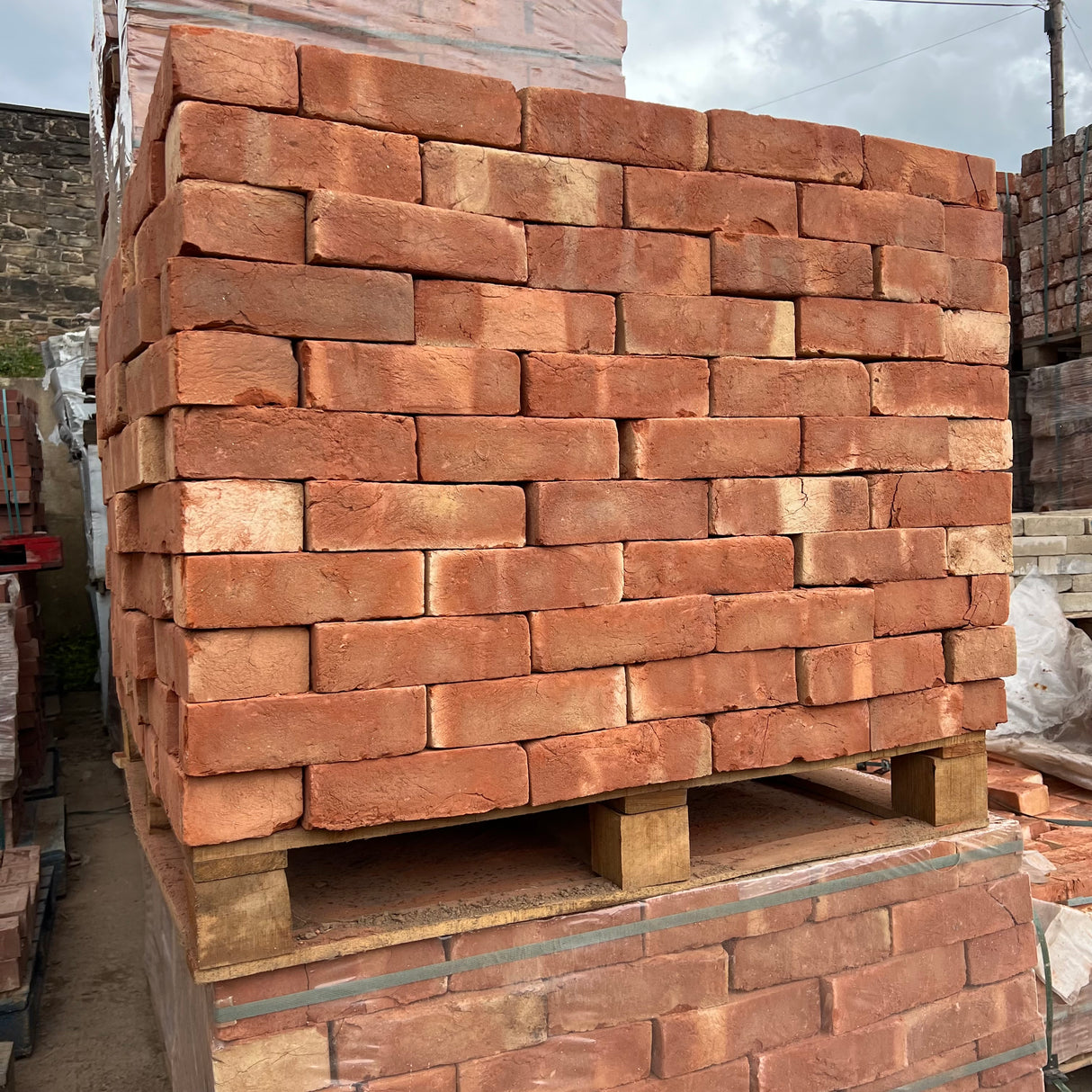 Heritage 68mm Red Handmade Brick | Pack of 320 Bricks | Free Delivery