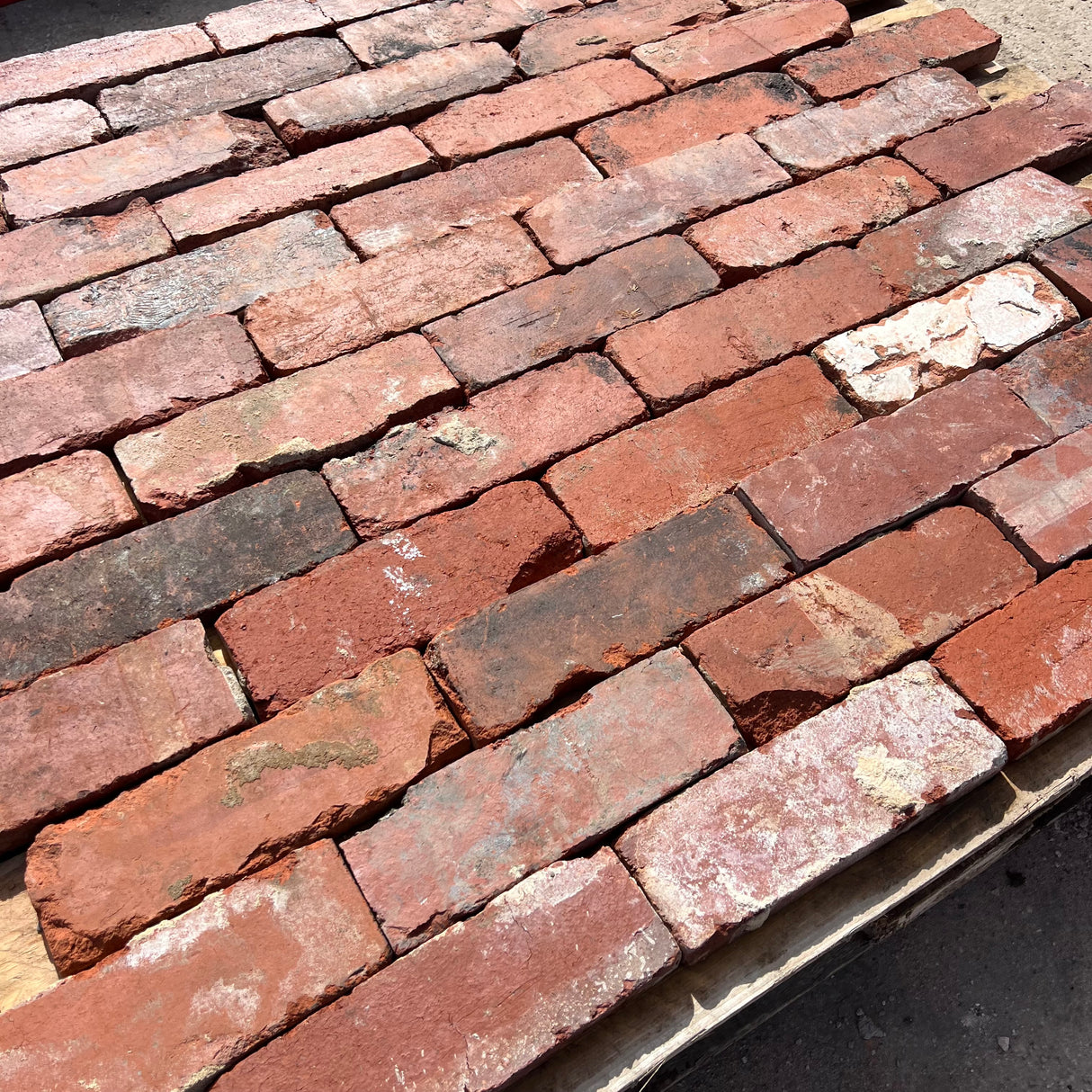 Reclaimed Industrial Blend Brick Slips