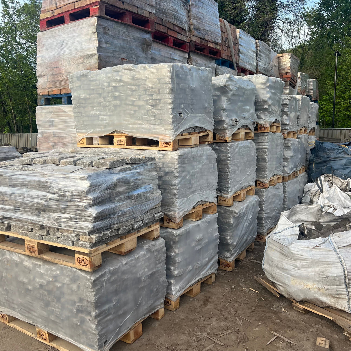 Reclaimed Smooth Granite Cobble Tops - Per SQM