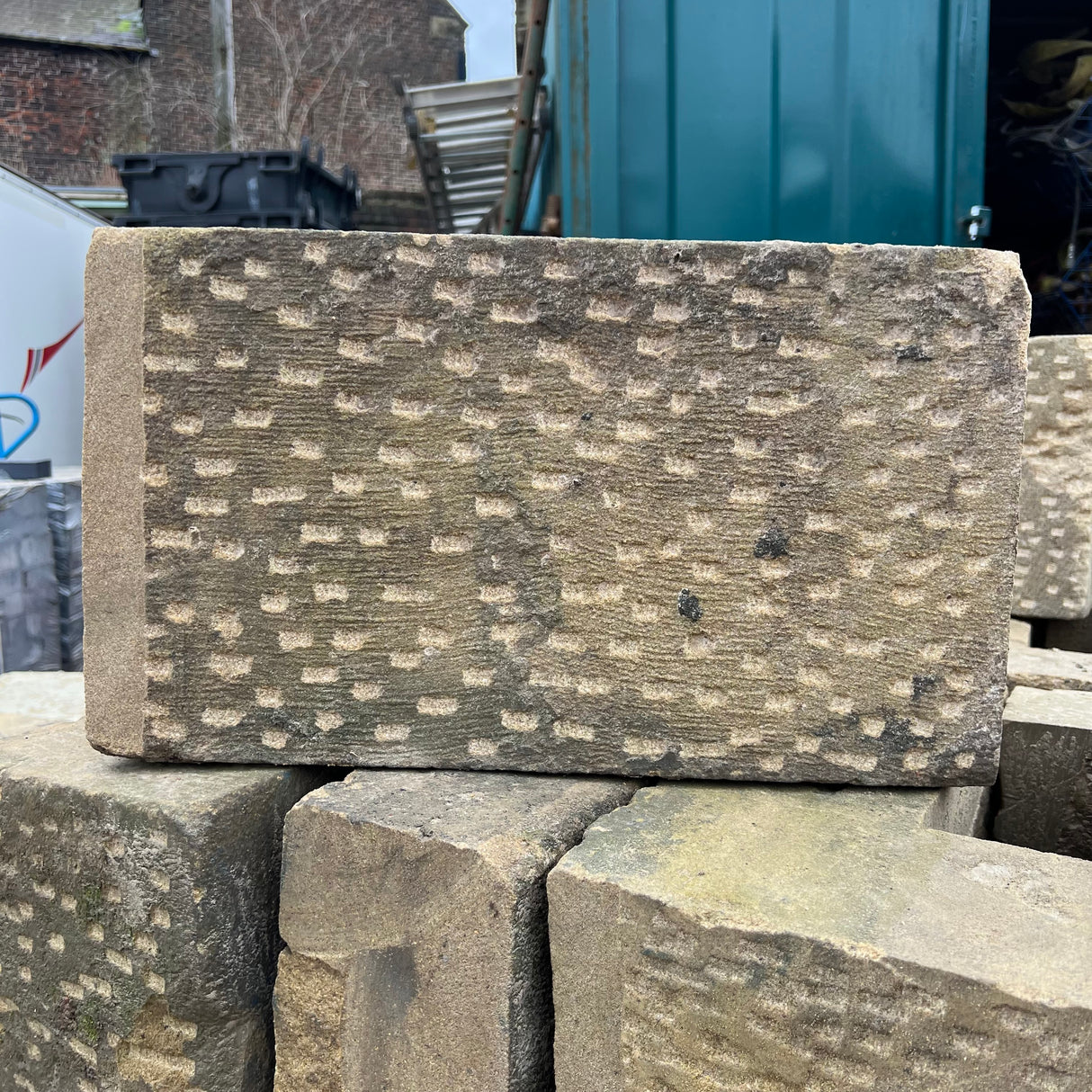 Punched and Draft Stone Quoins