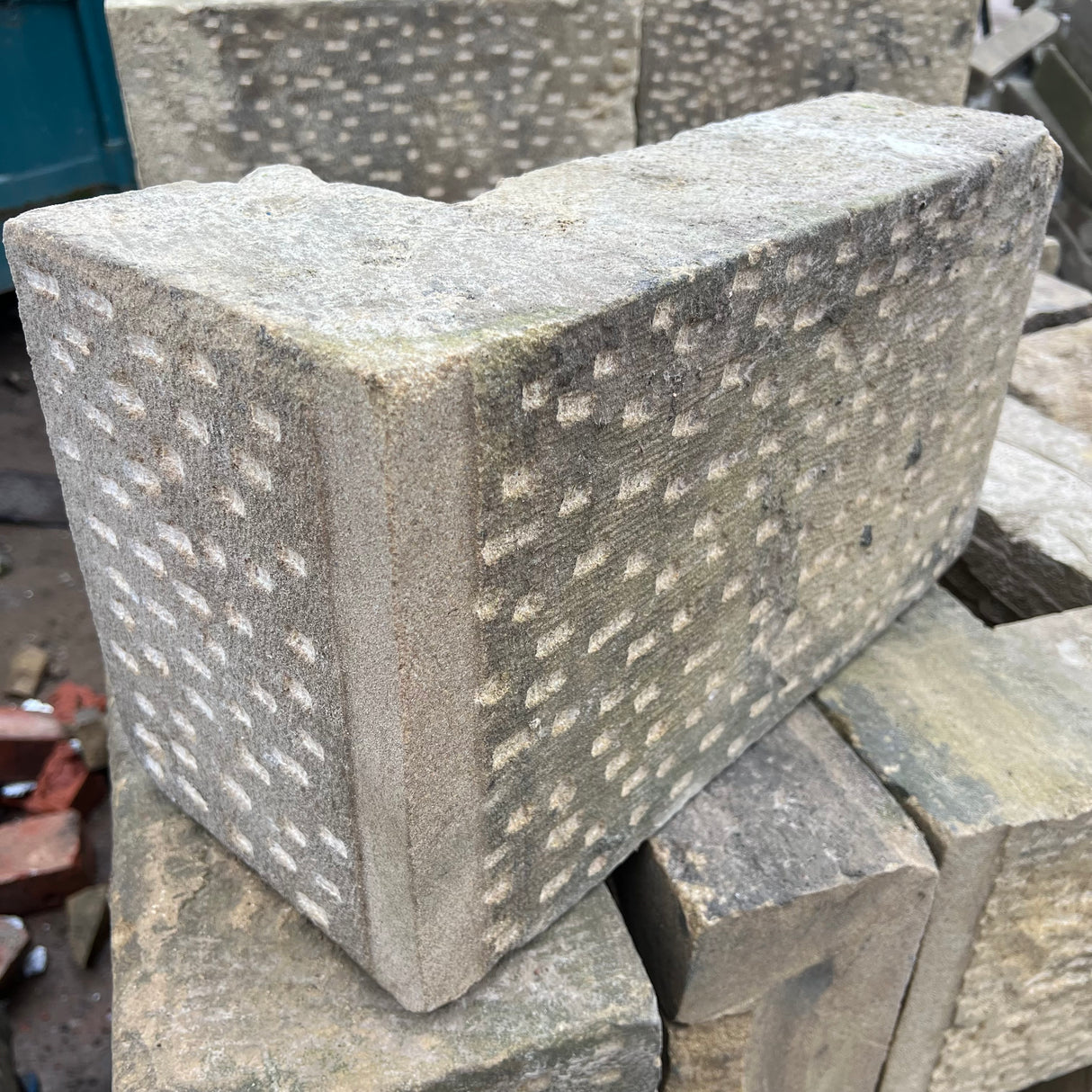 Punched and Draft Stone Quoins