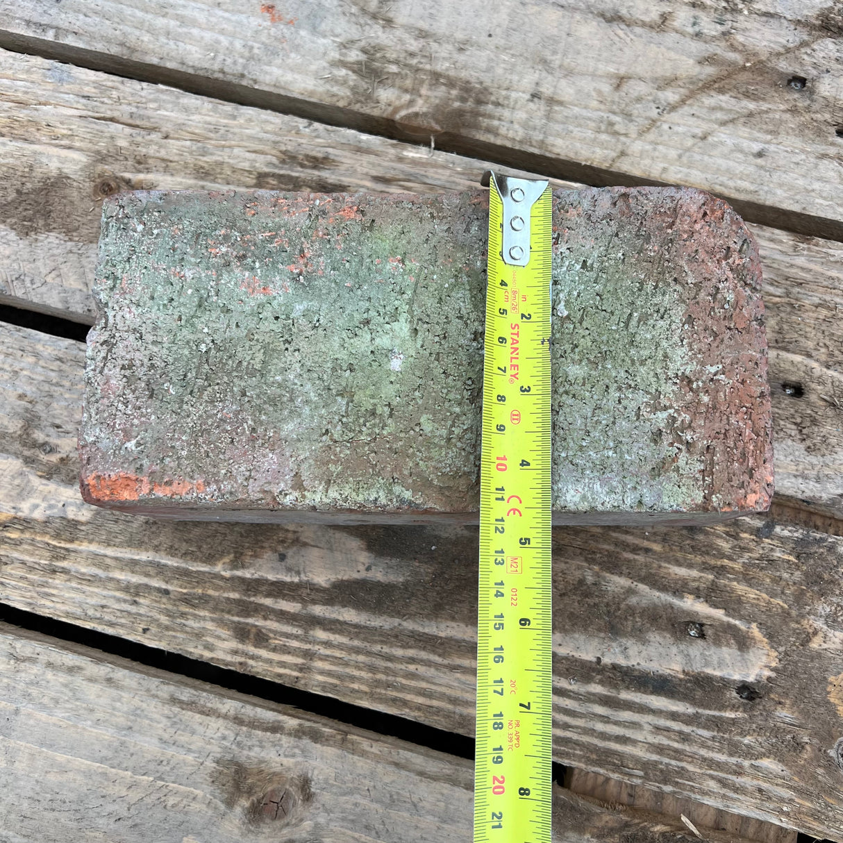 Reclaimed Imperial Pencil Bullnose Brick