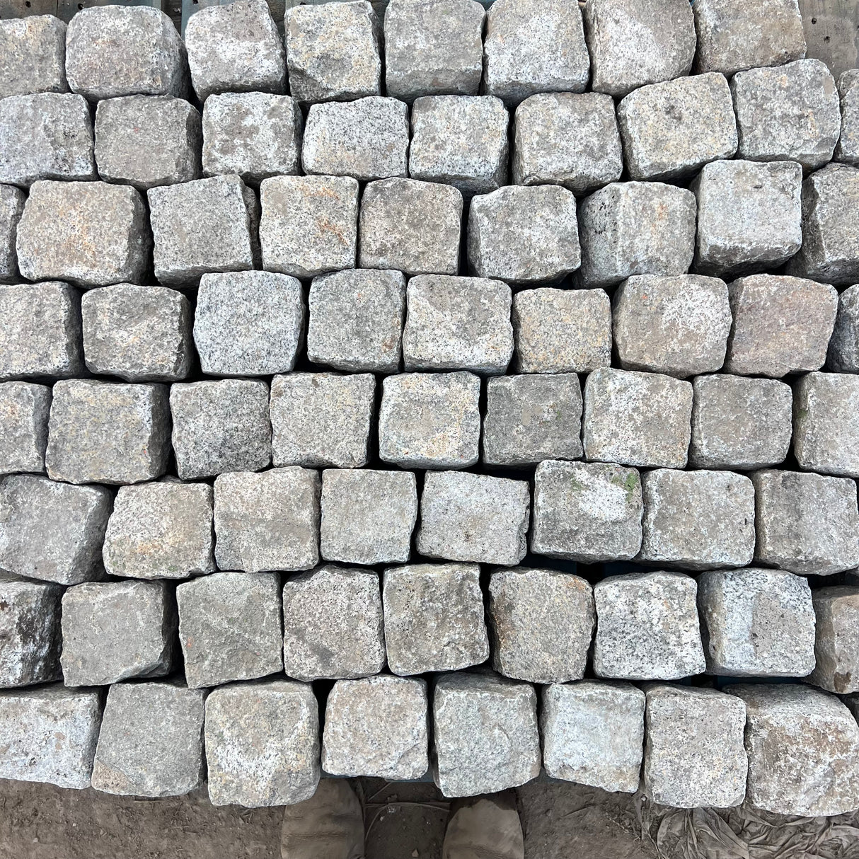 Reclaimed Granite 4" x 4" London Street Cobbles - Bulk Bag