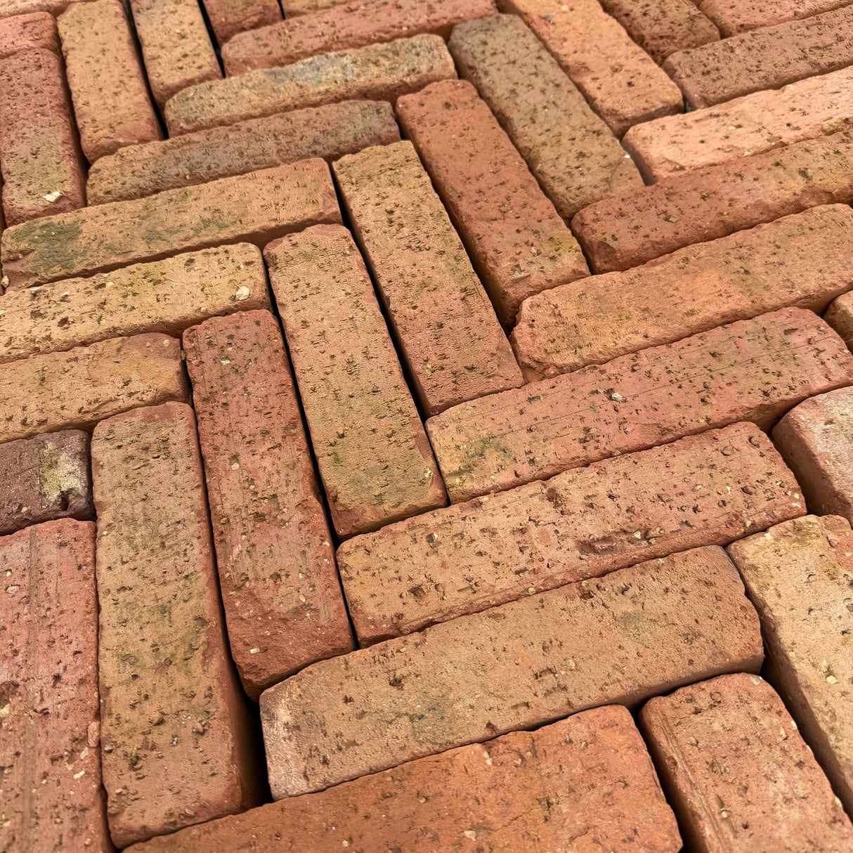 Reclaimed Tumbled Stacker Paving Bricks