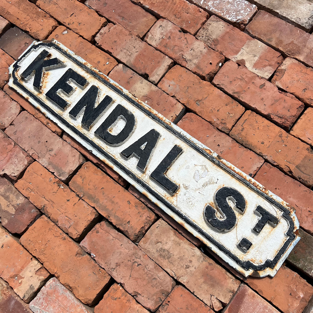Original Cast Iron ‘Kendal St’ Street Sign