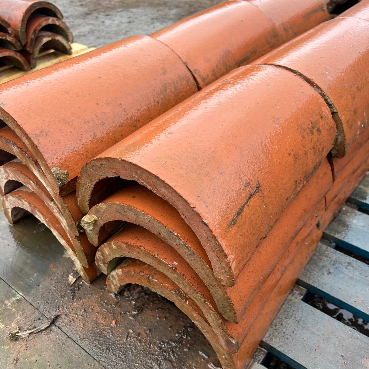 Reclaimed Orange Half Moon Roof Ridge Tiles - Job Lot
