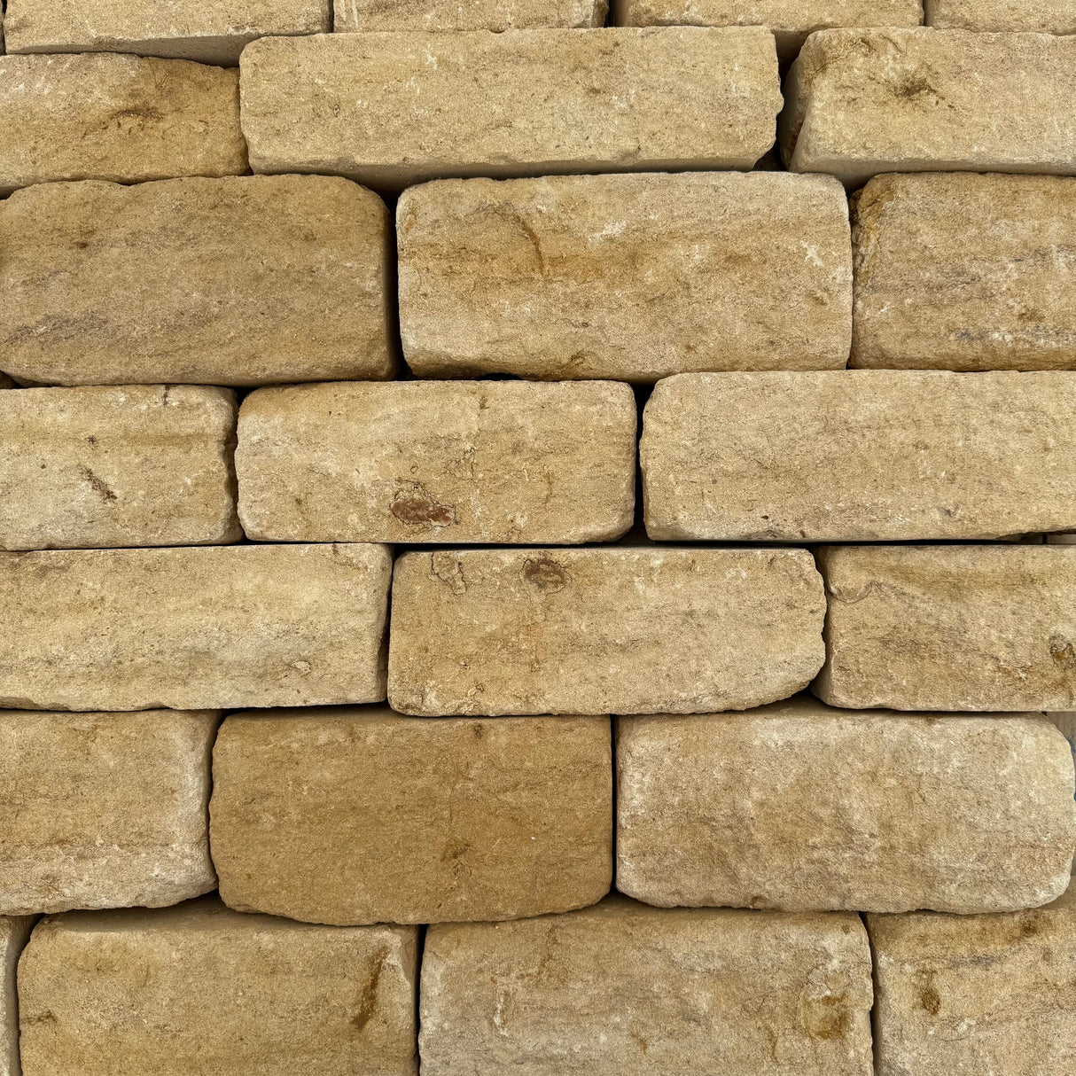 Cotswold Blend Stone Cladding - Per SQM