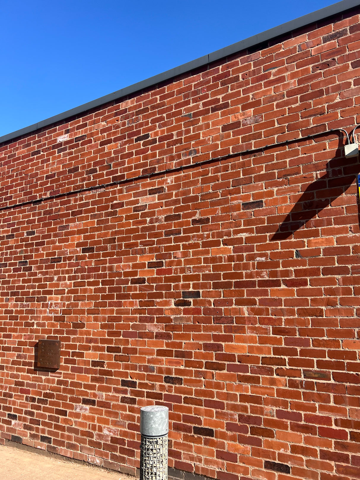 Reclaimed Red Imperial Pressed Brick | Pack of 250 Bricks | Free Delivery