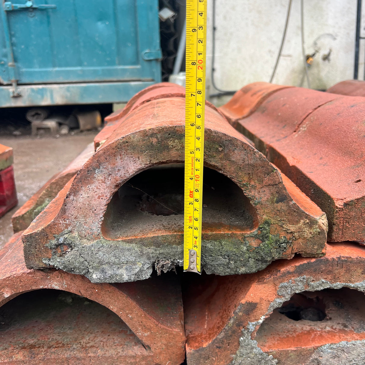 Reclaimed Saddleback Wall Coping Bricks - Job Lot of 21
