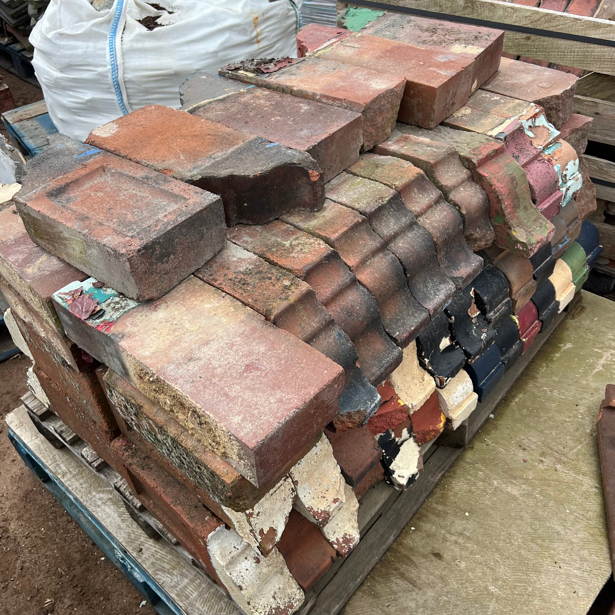 Reclaimed Decorative Corbel Brick