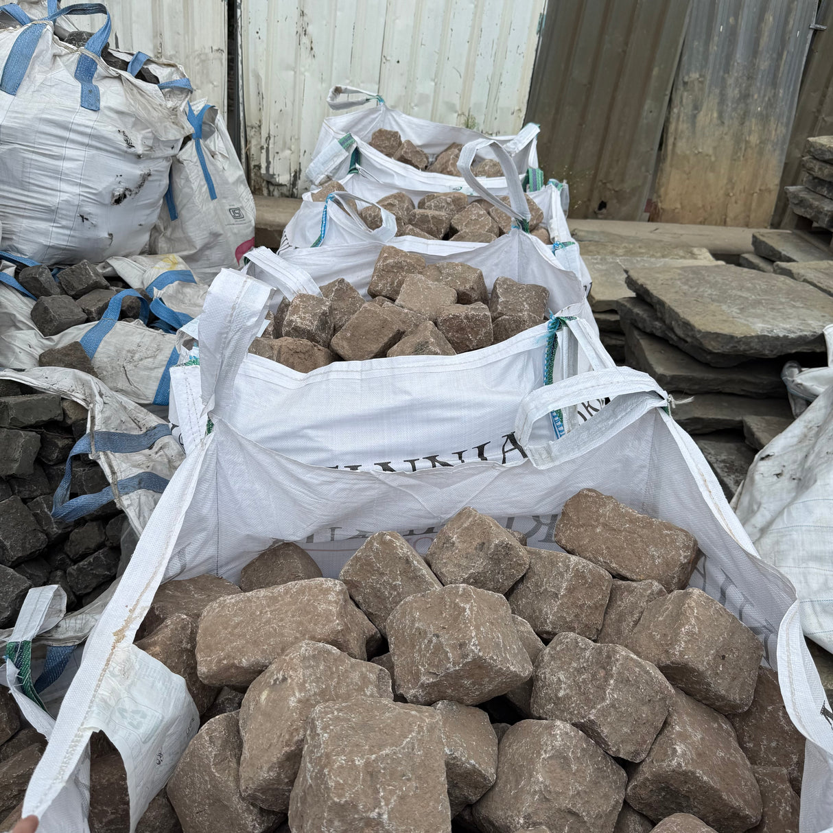 Reclaimed Random Pink Granite Setts - Per Bag