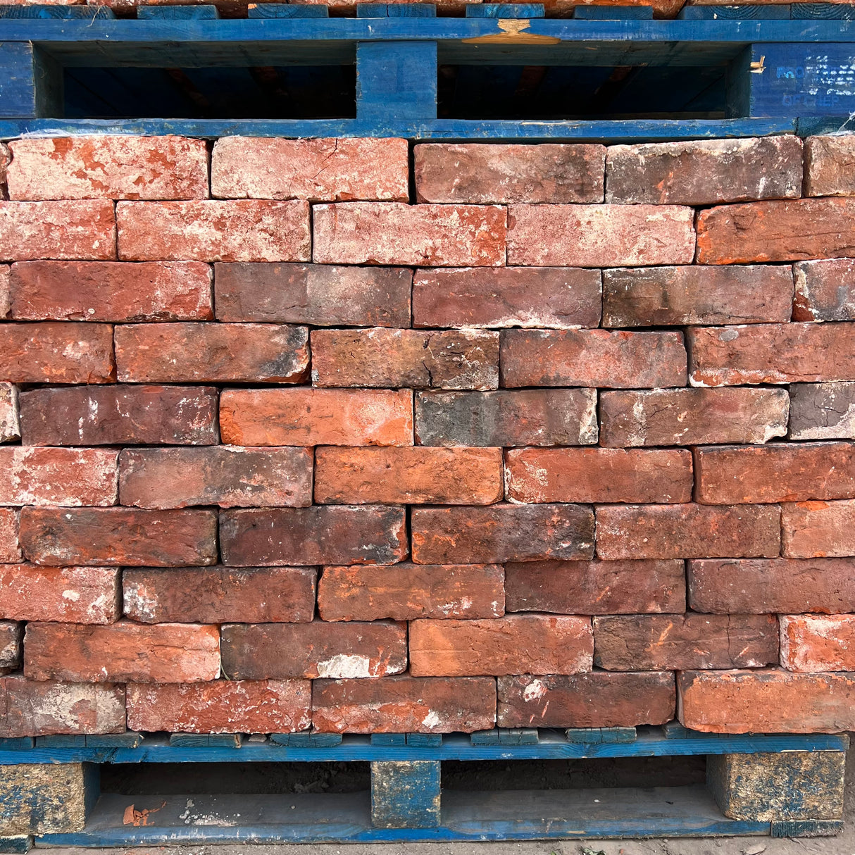 Reclaimed Ashbourne Handmade Bricks | Pack of 250 | Free Delivery