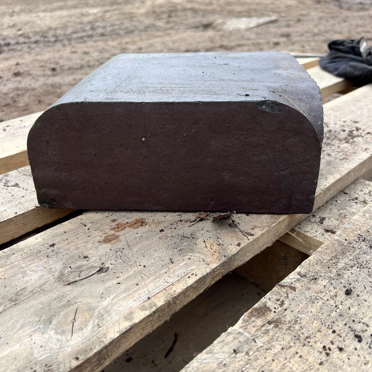 Reclaimed Staffordshire Blue Bullnose Brick Wall Coping 90 Degree Corner