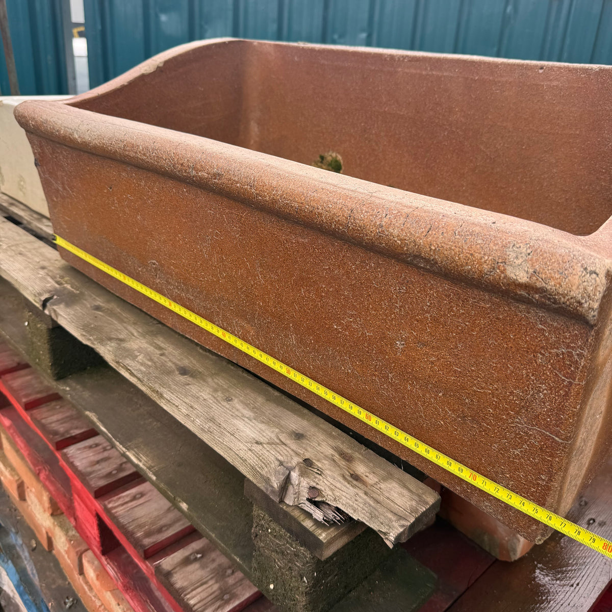 Reclaimed Brown Salt Glazed Trough