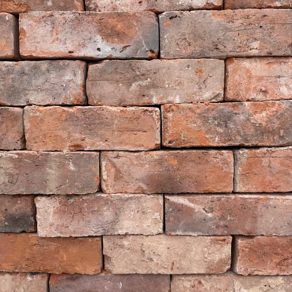 Reclaimed Sutton Coldfield Handmade Brick | Pack of 250 Bricks | Free Delivery