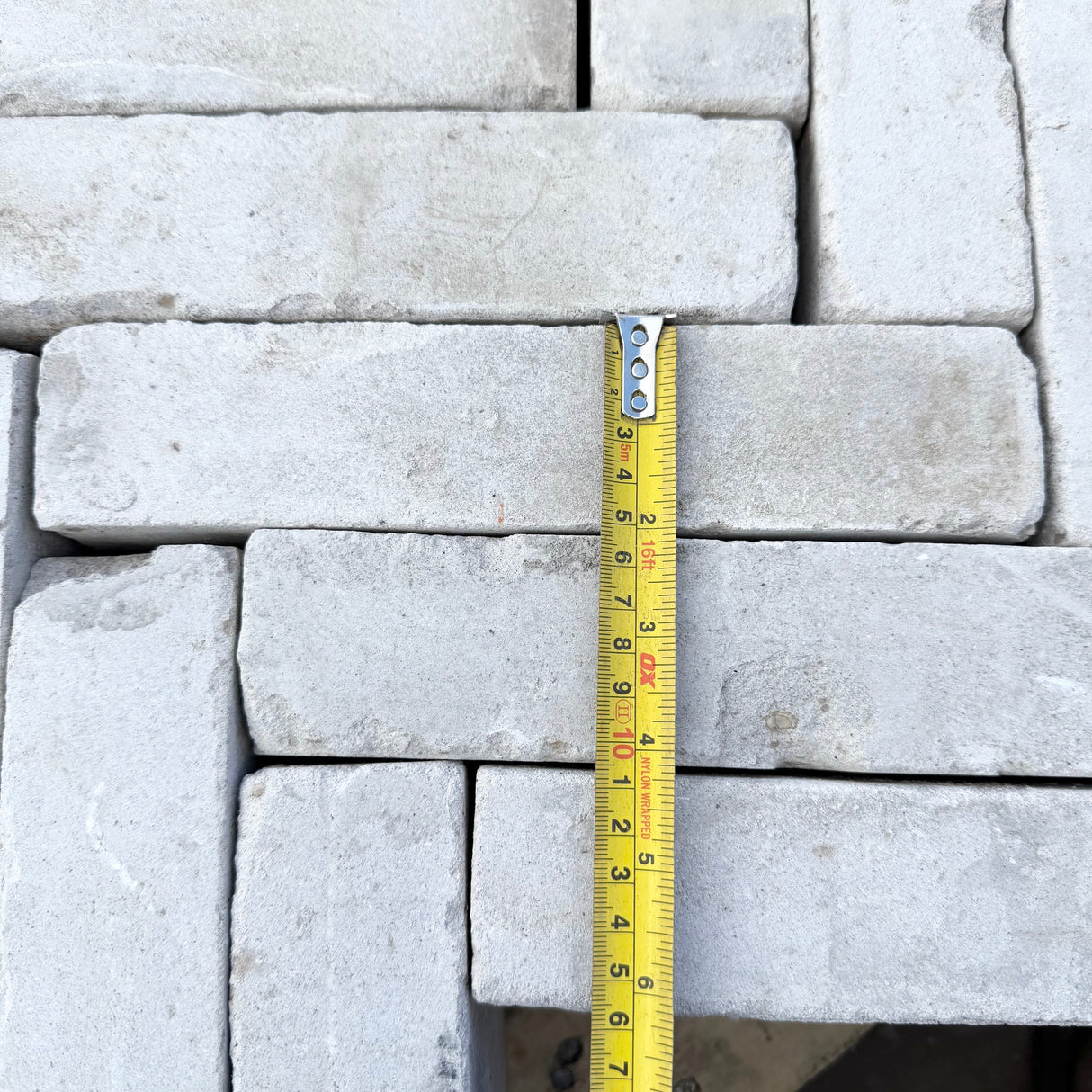 Reclaimed White Stacker Dutch Pavers