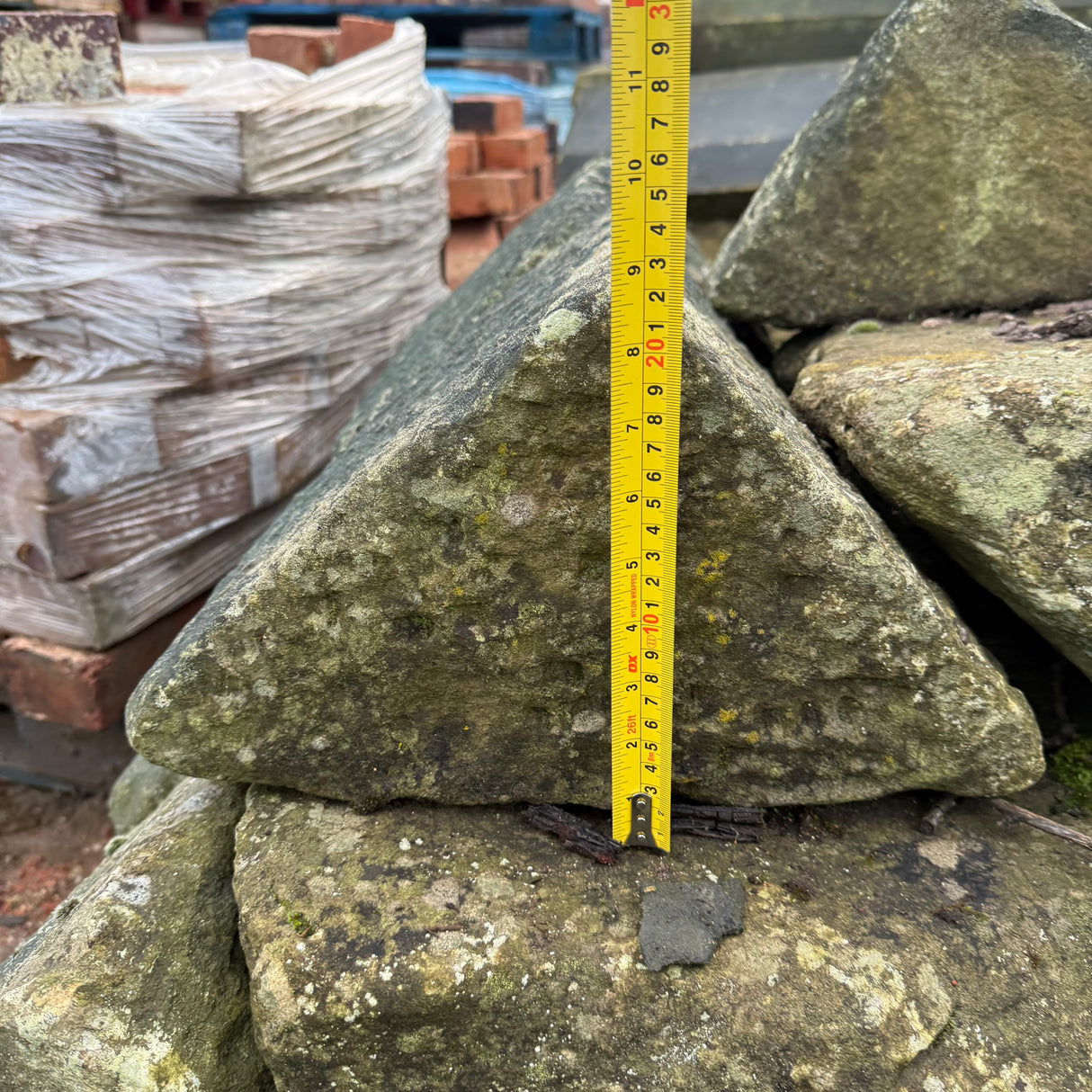 Reclaimed Triangle Stone Wall Coping - Job Lot