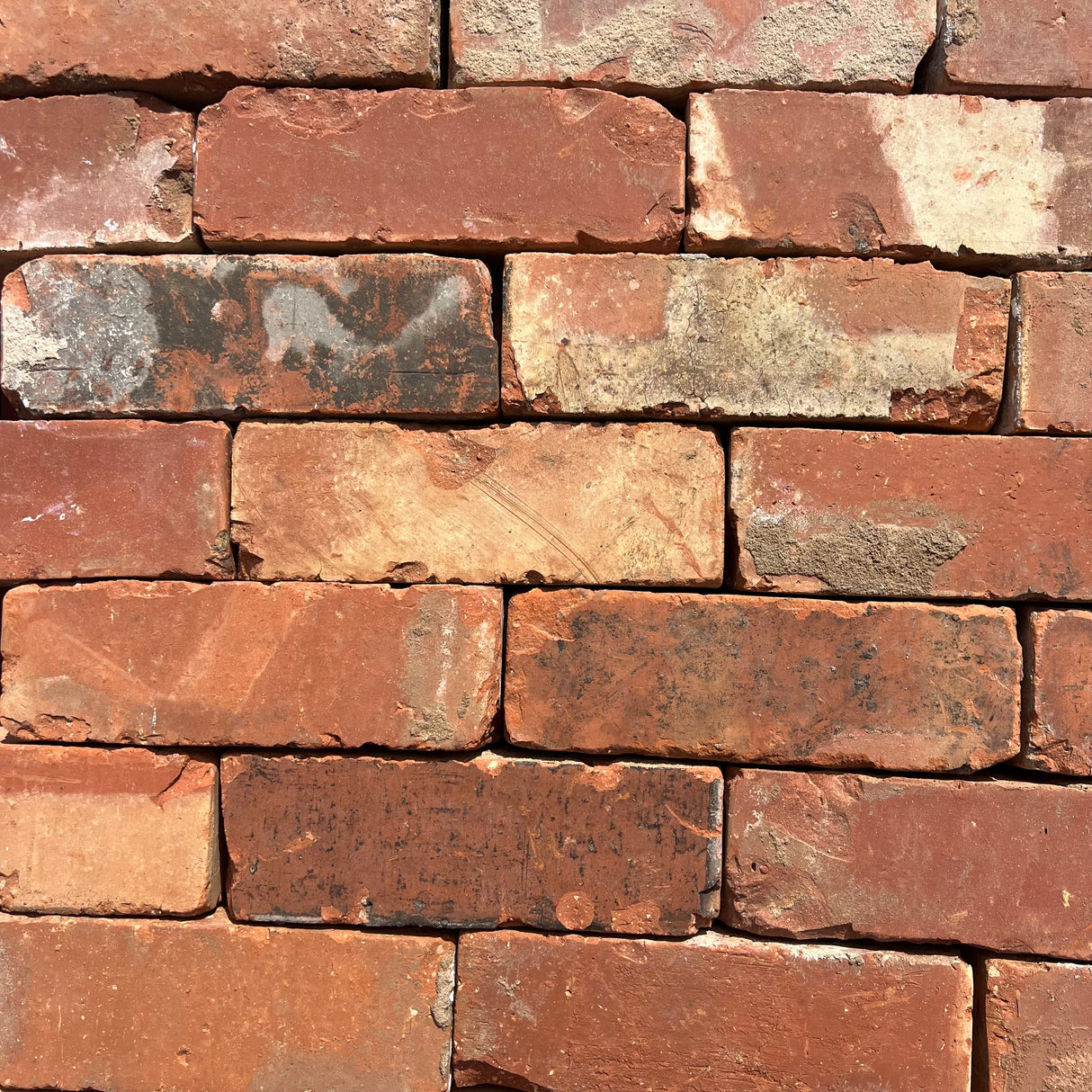Reclaimed Worcester Wirecut Brick | Pack of 250 Bricks | Free Delivery