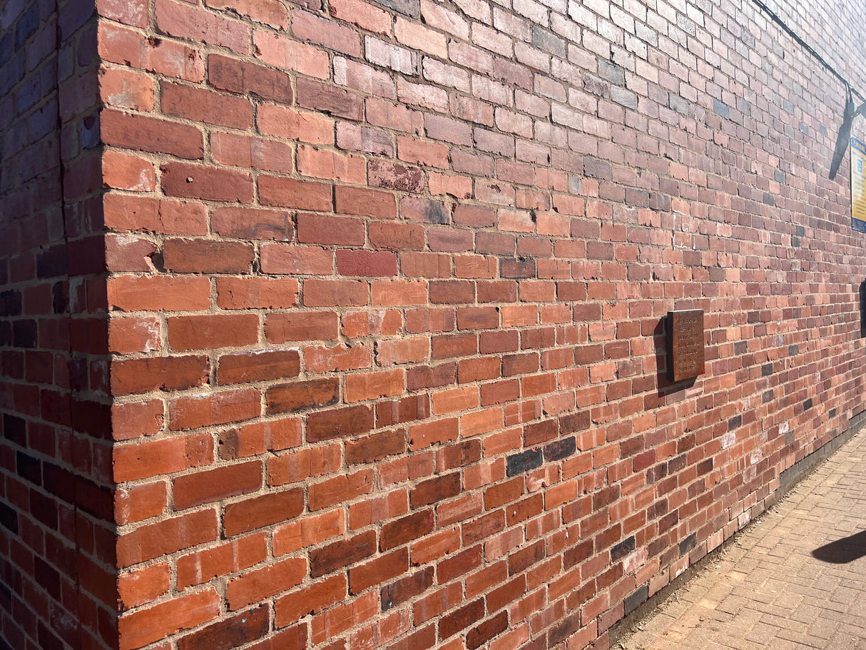 Reclaimed Red Imperial Pressed Brick | Pack of 250 Bricks | Free Delivery