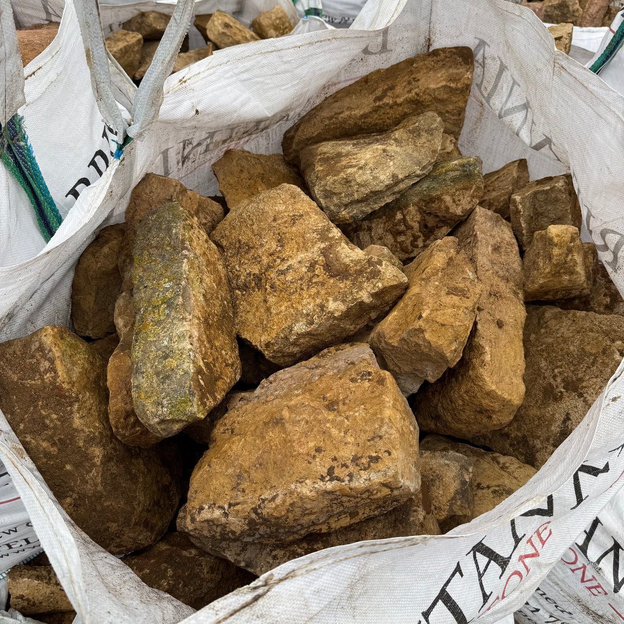 Reclaimed Limestone Walling Stone - Per Bag