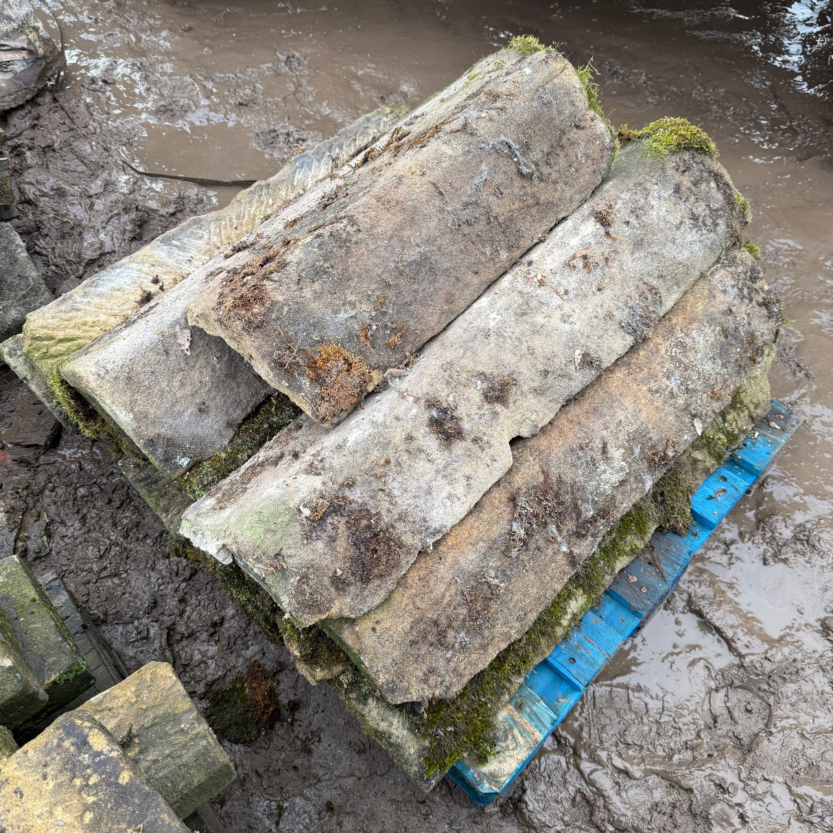 Reclaimed Yorkshire Stone Roof Ridge Tiles - Job Lot