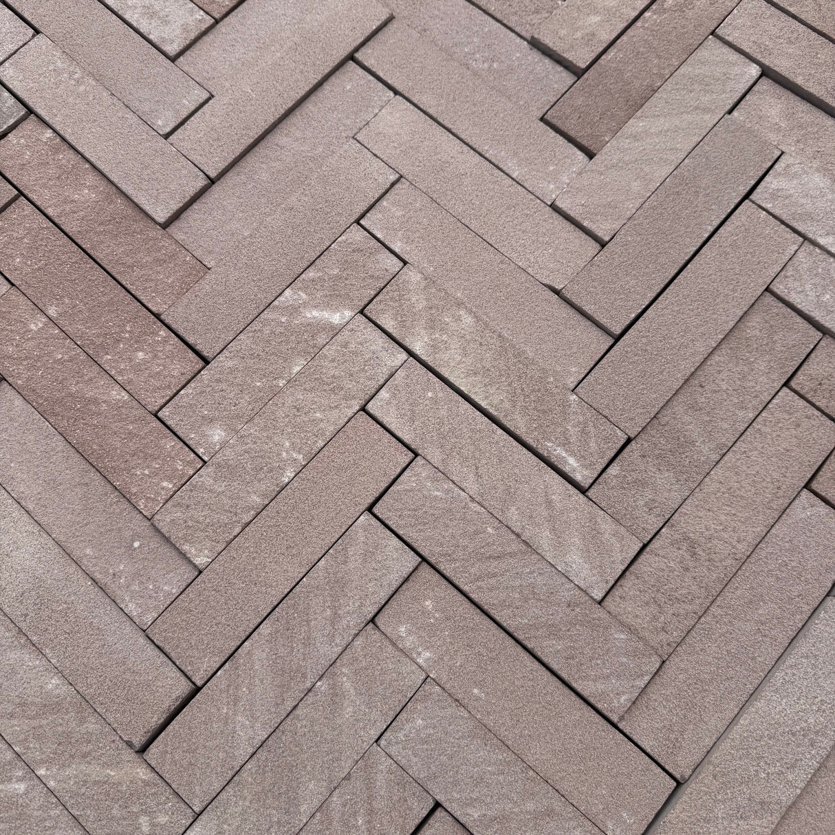 Red Sandstone Stackers - 200mm x 50mm x 40mm - Per SQM