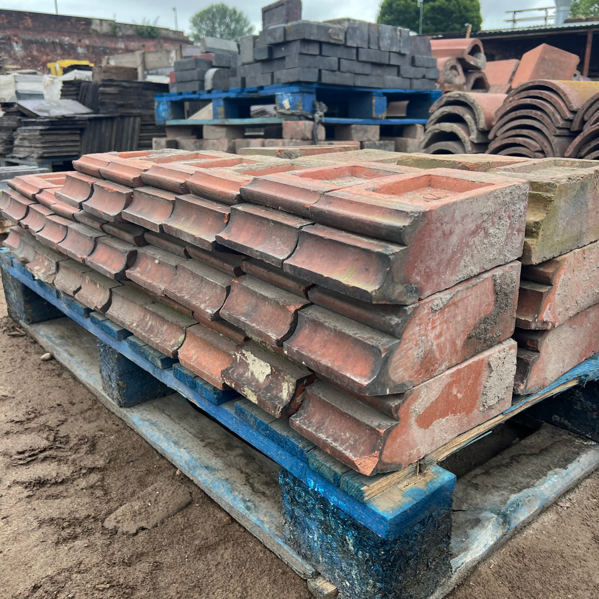 Reclaimed Decorative Corbel Brick