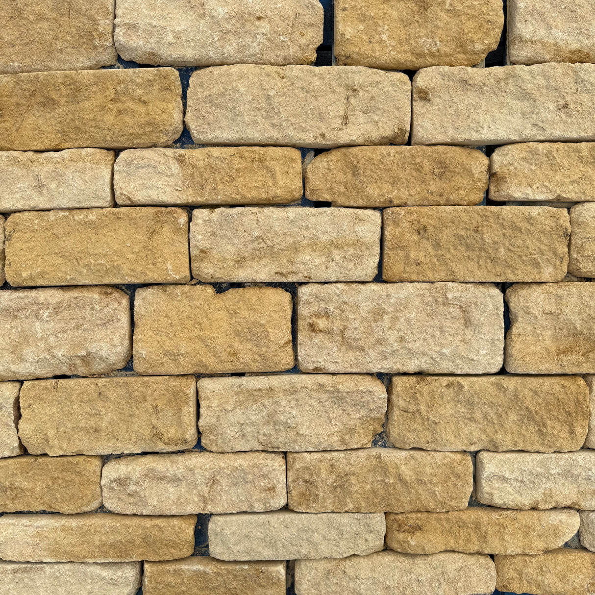 Cotswold Blend Stone Cladding - Per SQM