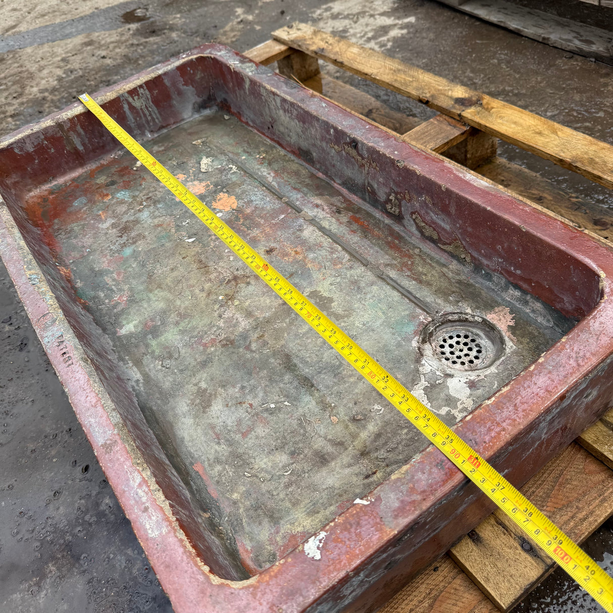 Decorative Glazed Brown Sink