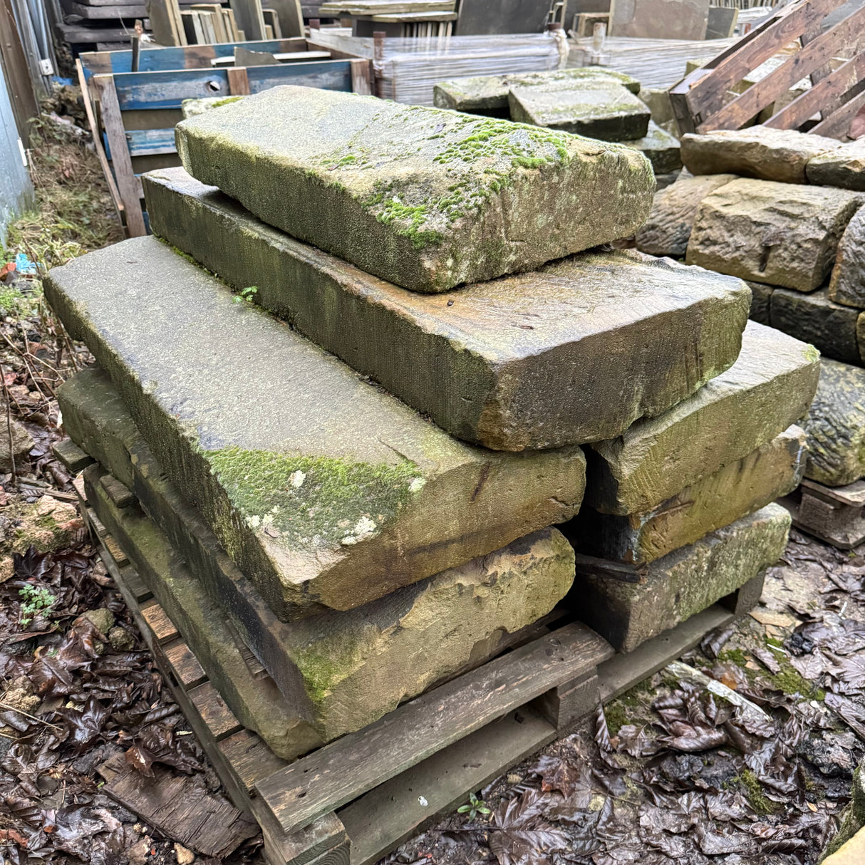 Reclaimed Stone Coping - Job Lot