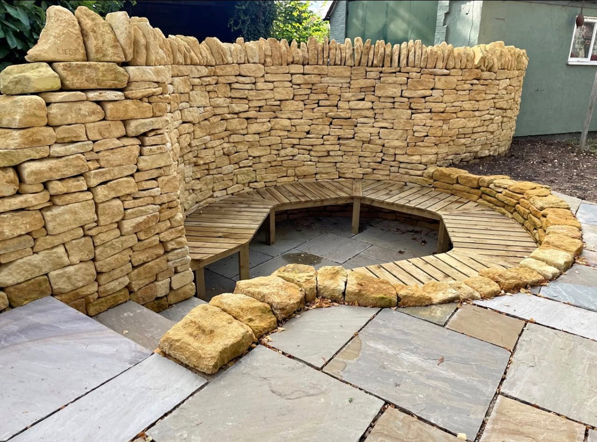 Cotswold Gold Dry Stone Walling - Per Bag