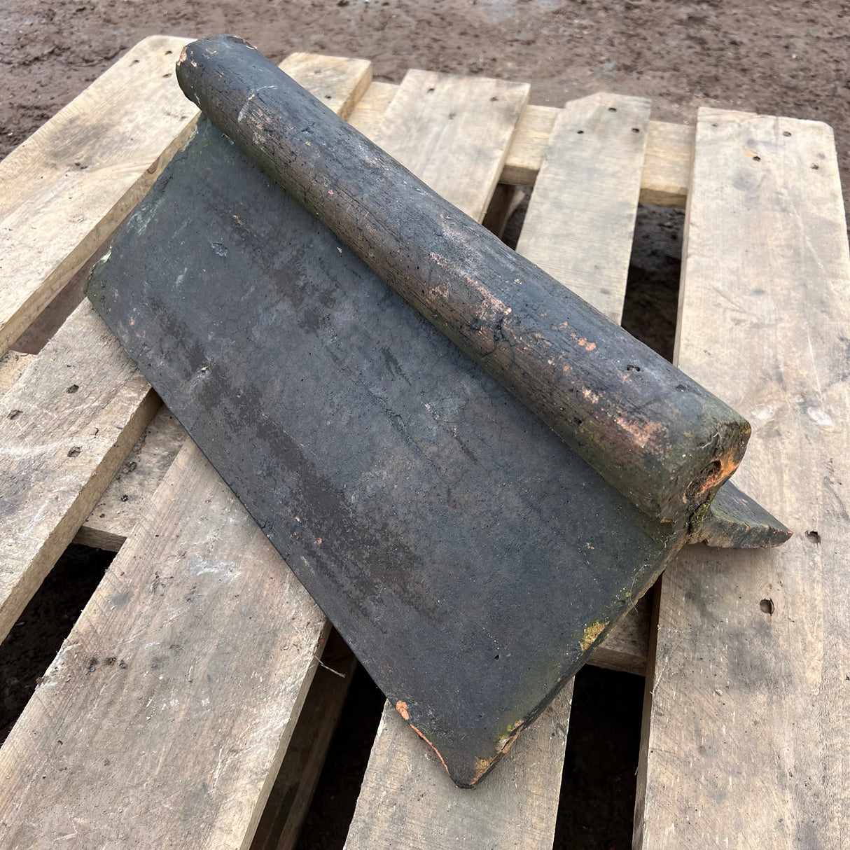 Reclaimed Weathered Blue Roll Top Clay Roof Ridge Tiles - 90 Degree
