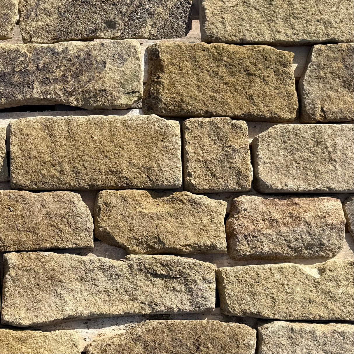 Reclaimed Farmhouse Stone Cladding - Per SQM