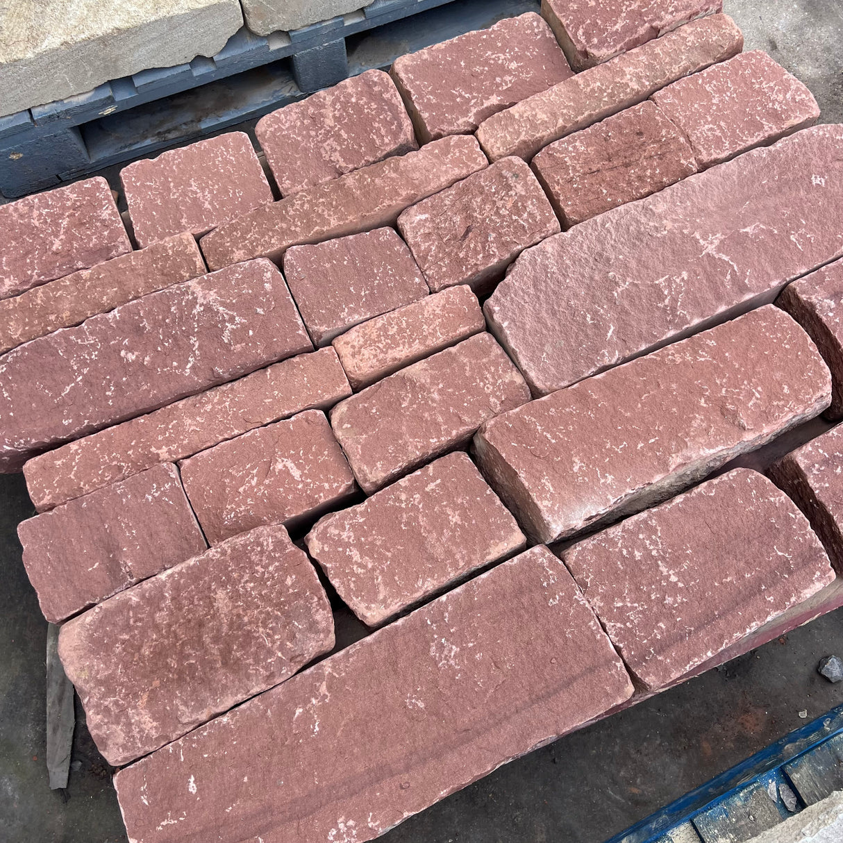 Tumbled Cheshire Red Sandstone Walling - Per Bag