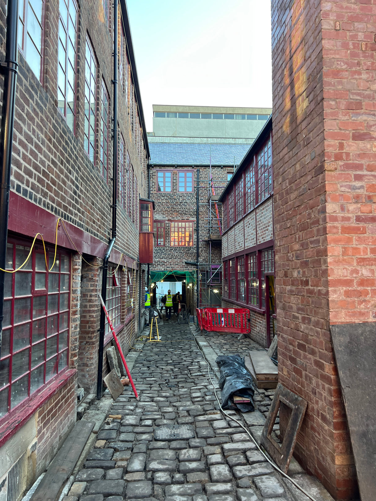 Bricks & Cobbles supplied to Sheffield Heart in The City 2 Project at Leah's Yard