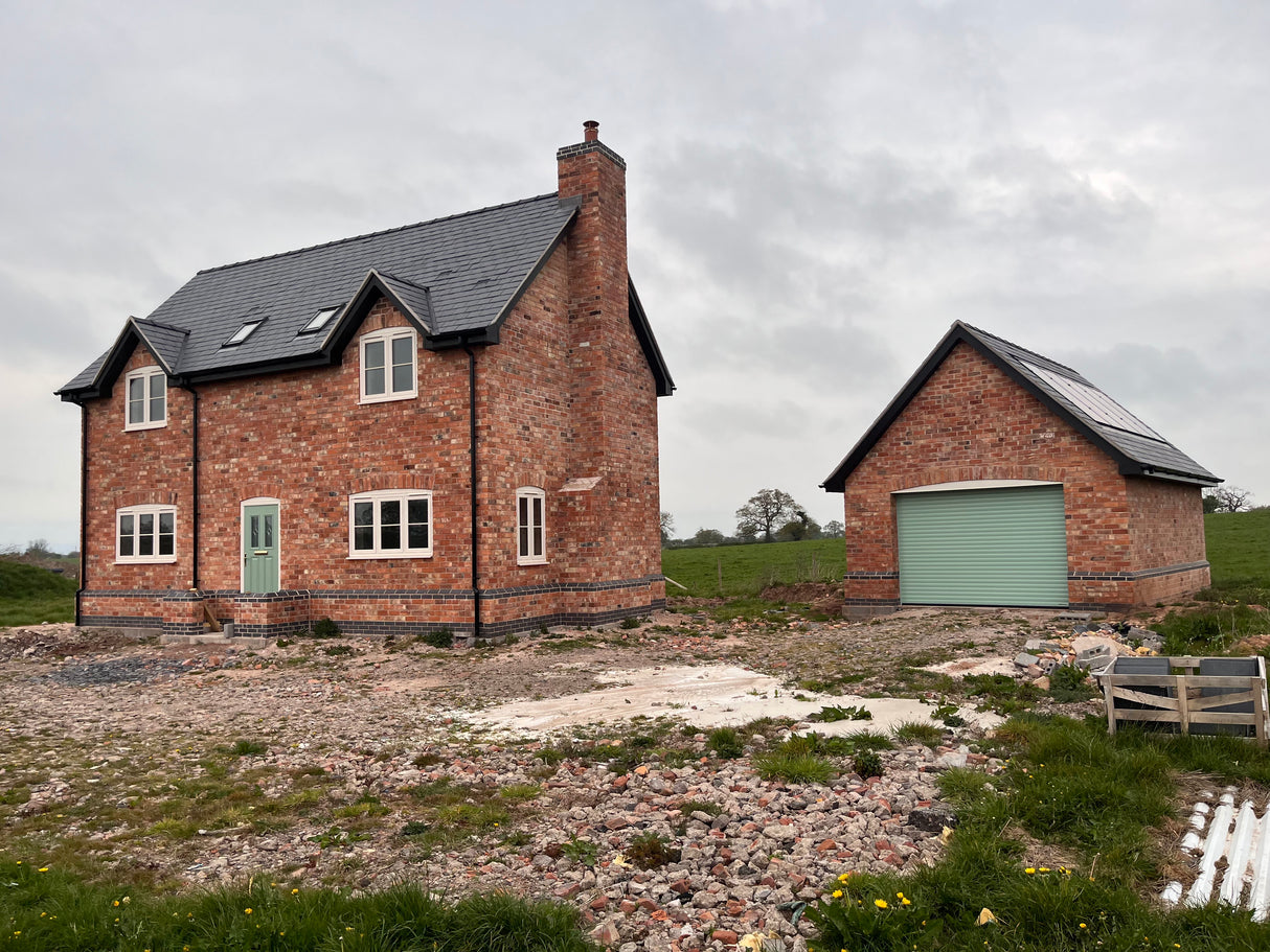 New Build House in Cheshire Constructed with Reclaimed Worcester Wirecut Bricks