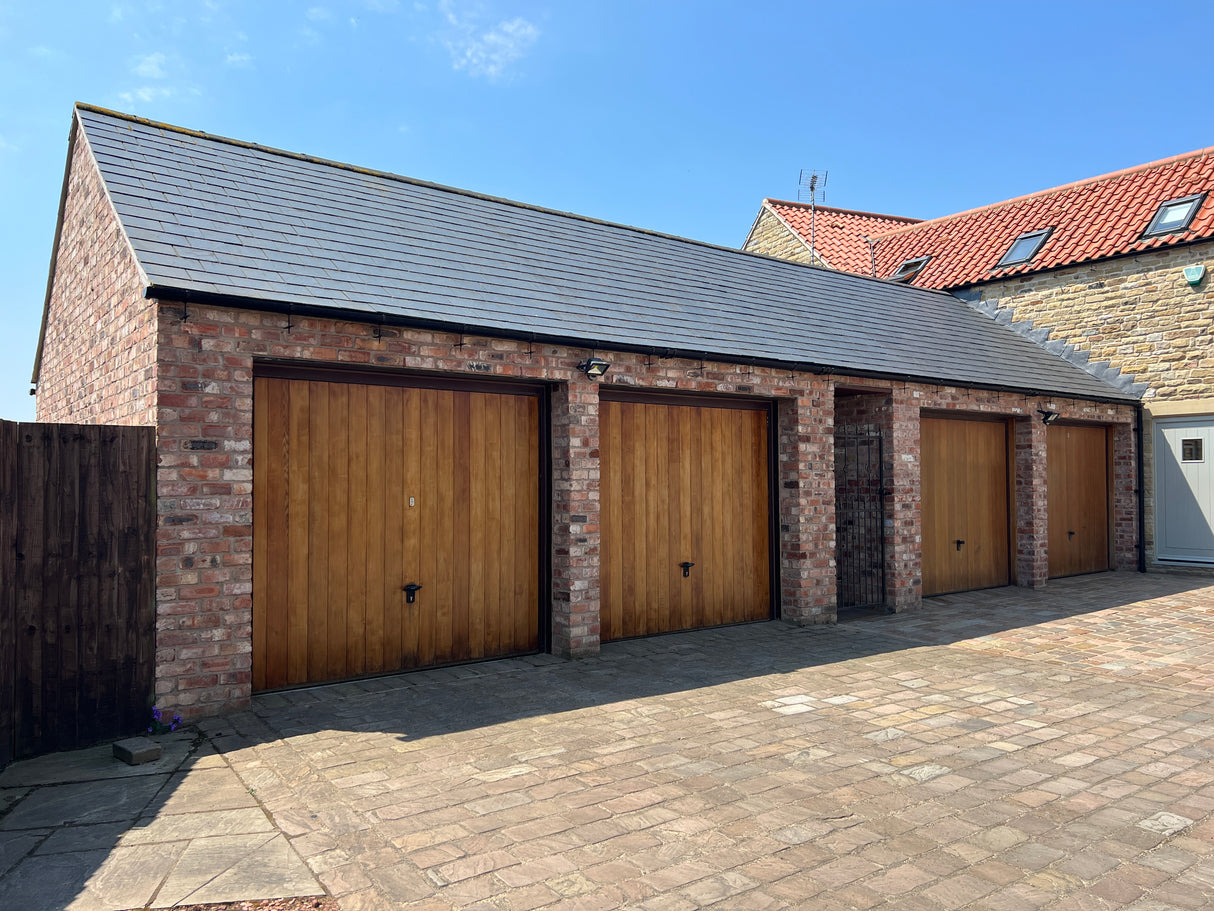 New Build House Built Using Reclaimed Wirecut Bricks in Chesterfield
