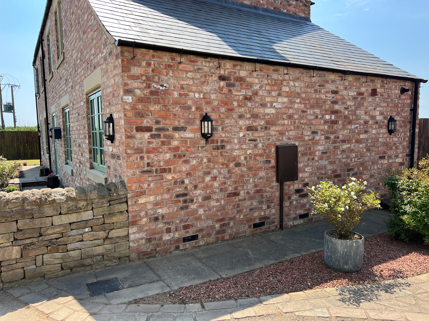 New Build House Built Using Reclaimed Wirecut Bricks in Chesterfield