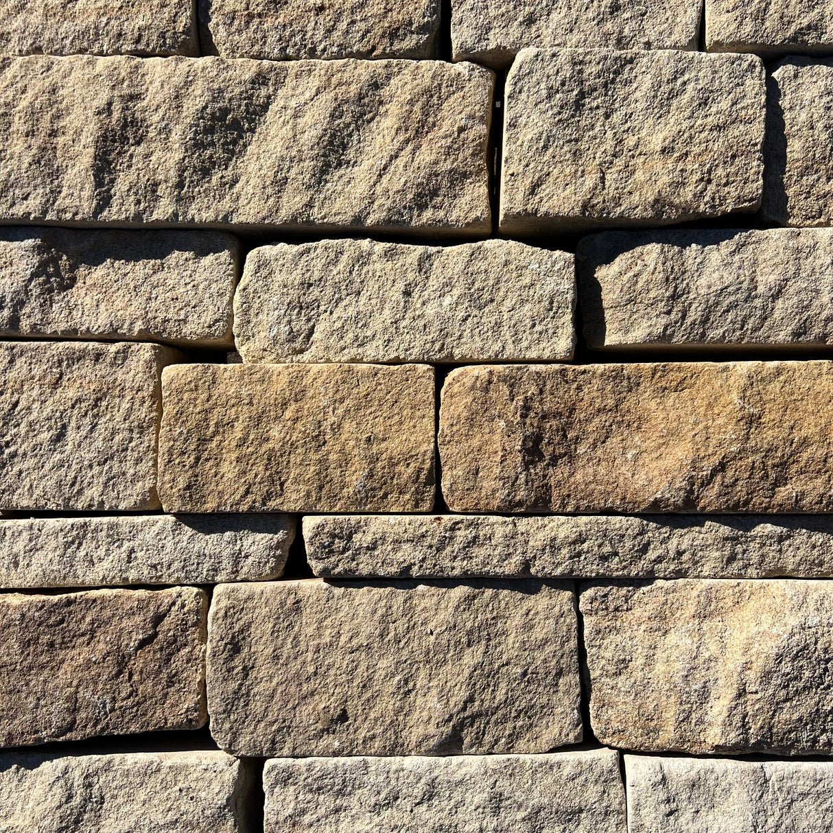 Tumbled Farmhouse Walling Stone - Per Bag