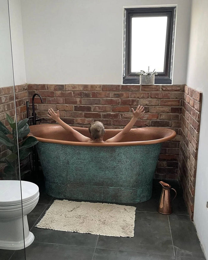 Brick slips bathroom wall feature