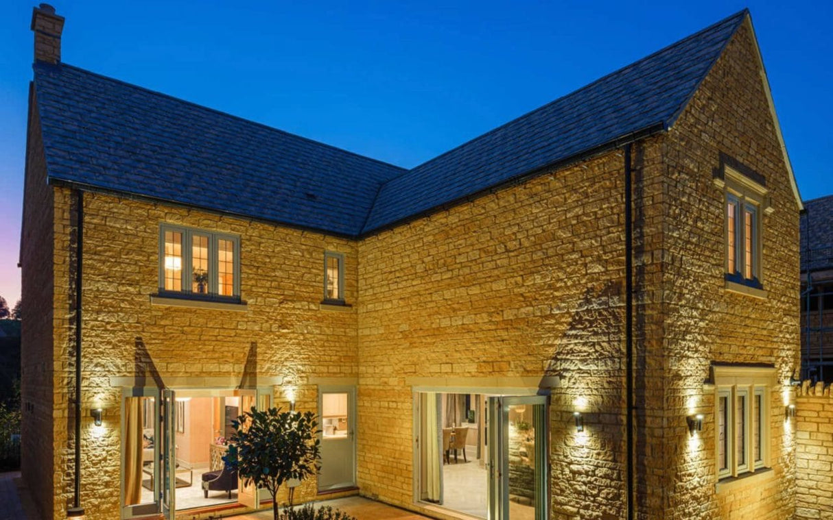 Cotswold Gold Tumbled Building Stone - Per SQM