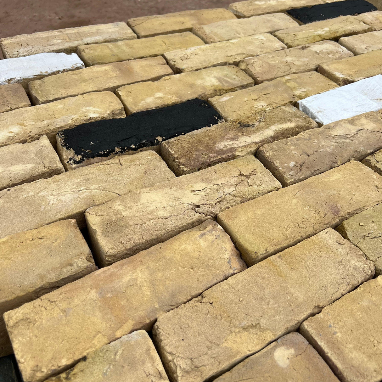 Reclamation London Yellow Stock Imperial Handmade Brick | Pack of 400 Bricks | Free Delivery - Reclaimed Brick Company