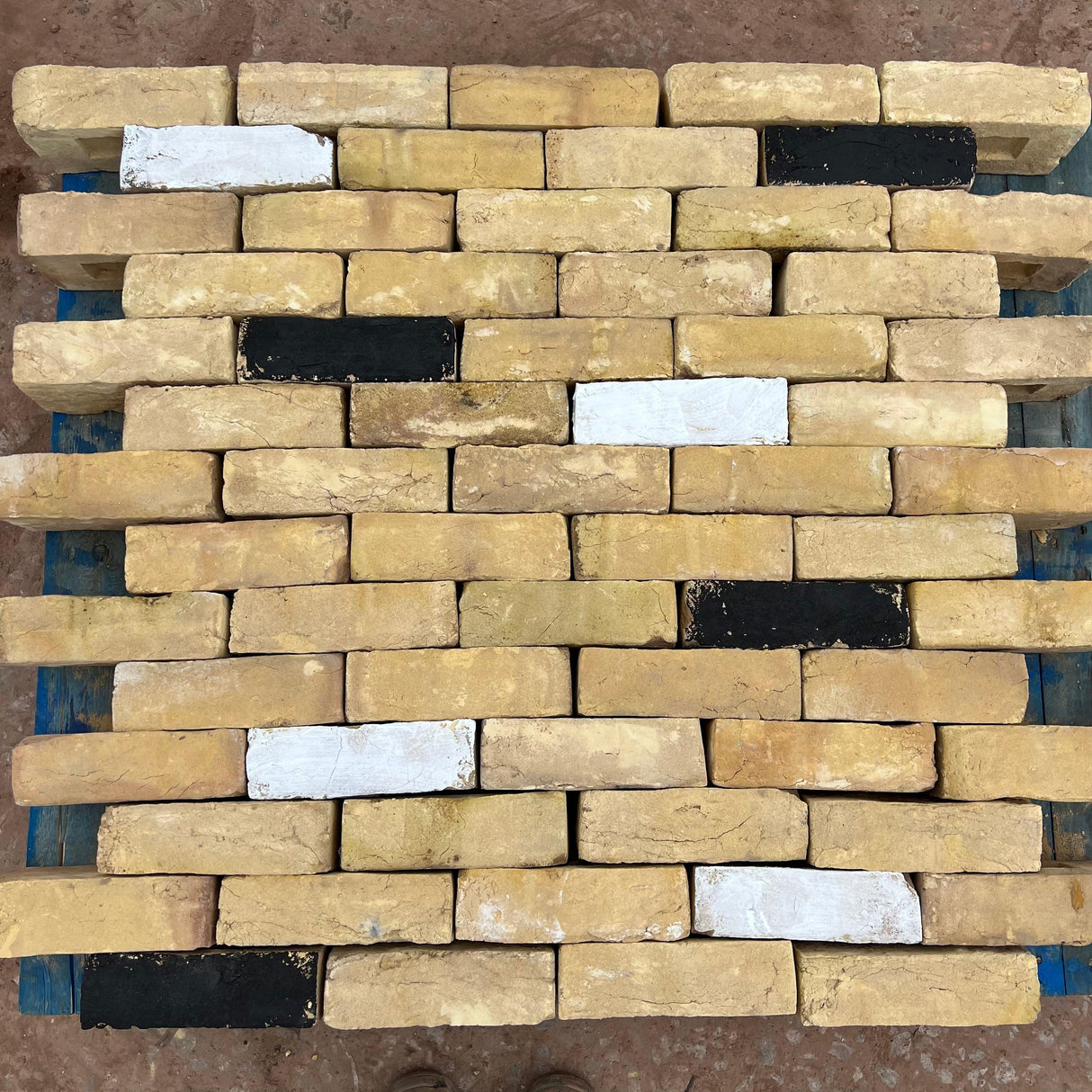 Reclamation London Yellow Stock Imperial Handmade Brick | Pack of 400 Bricks | Free Delivery - Reclaimed Brick Company