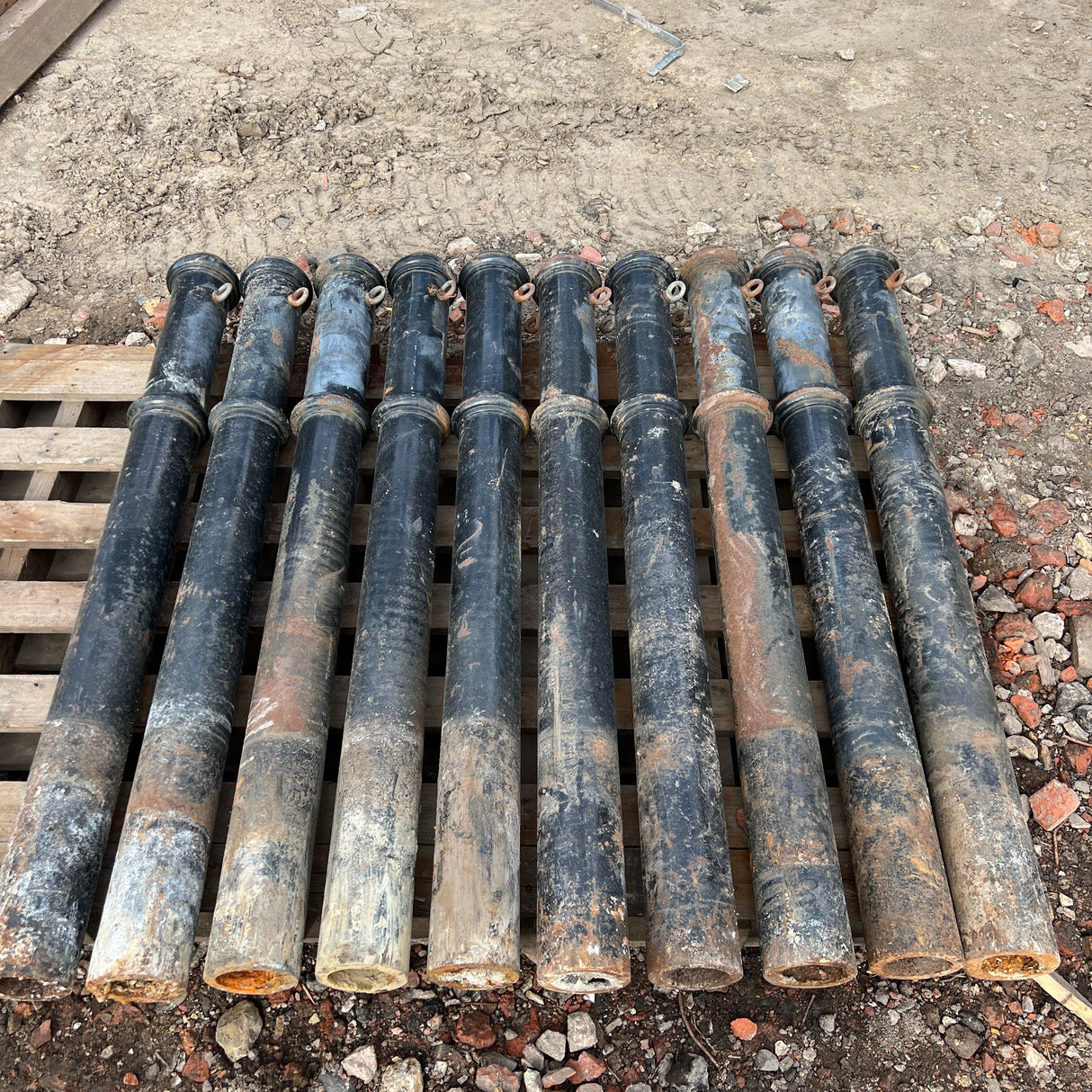 Cast Iron Bollards / Post (Set of 10) - Reclaimed Brick Company