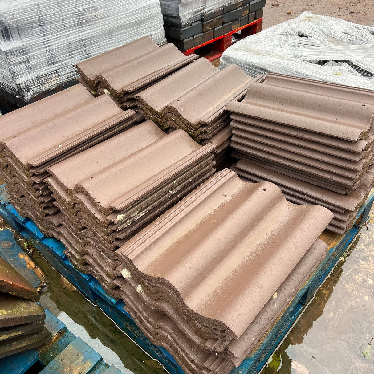 Condron CCW Double Roman Concrete Roof Tiles - Job lot of 35 Tiles - Reclaimed Brick Company