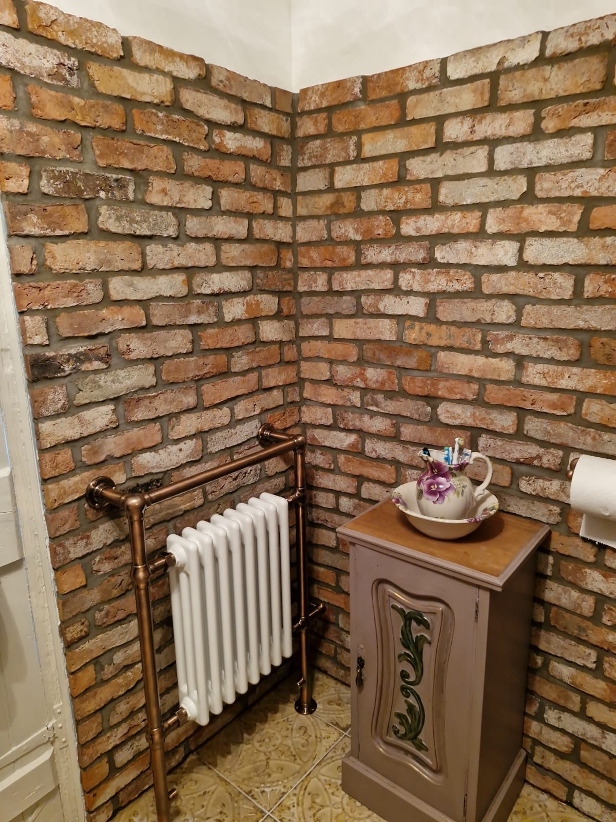 Reclaimed Arundel Brick Tiles