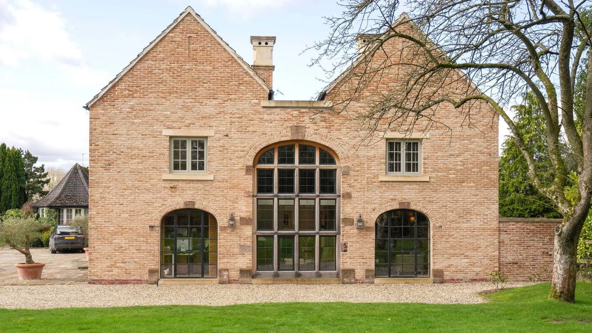 Large House Building with Reclaimed Bricks in Cotswolds
