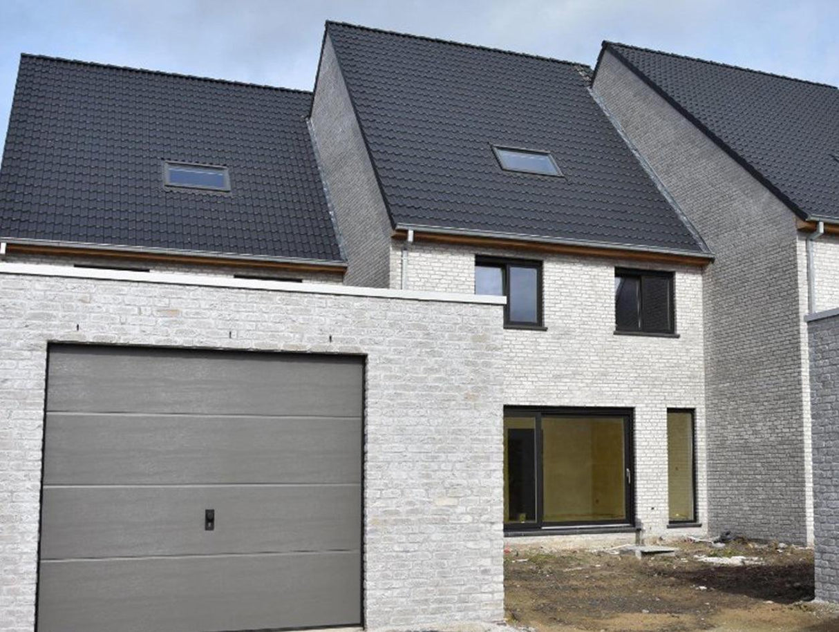 Olivier White Rustica Facing Brick - Packs of 600 Bricks - Reclaimed Brick Company